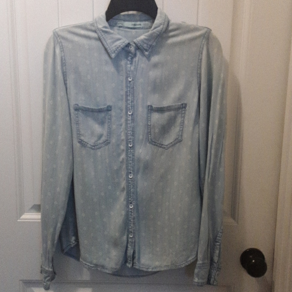 MAURICE'S BRAND / MISSES BUTTON DOWN SHIRT / MED